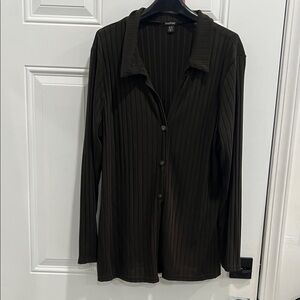 Never worn dark olive green collared button down long sleeve. Size 18